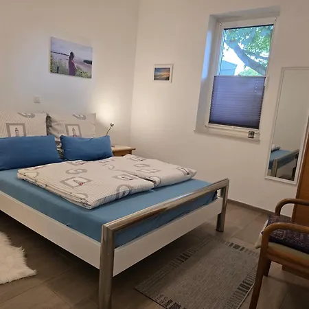 Haltepunkt, 25667 Apartment *